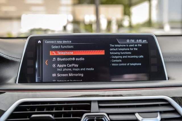 Used 2018 BMW 740i xDrive AWD/4WD image 33