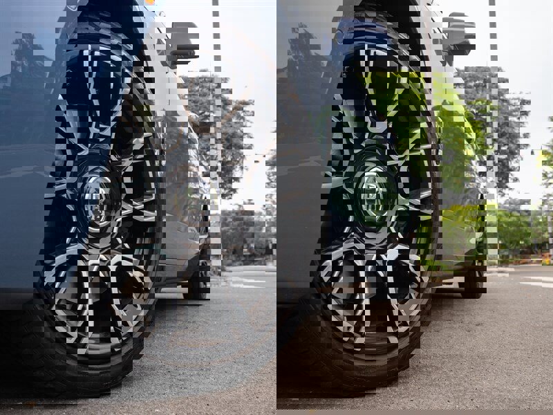 Used 2024 Rolls-Royce Ghost Black Badge image 2