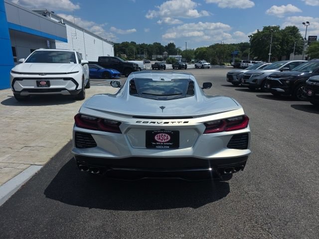 Used 2023 Chevrolet Corvette Stingray Preferred Cpe w/ Z51 Performance Package RWD image 3