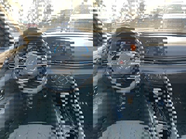 New 2026 Hyundai Elantra SE image 17