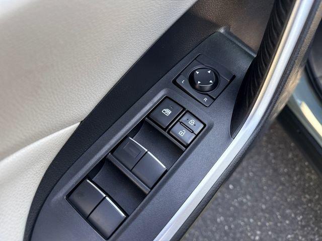 Used 2021 Toyota RAV4 XLE Premium AWD/4WD image 25