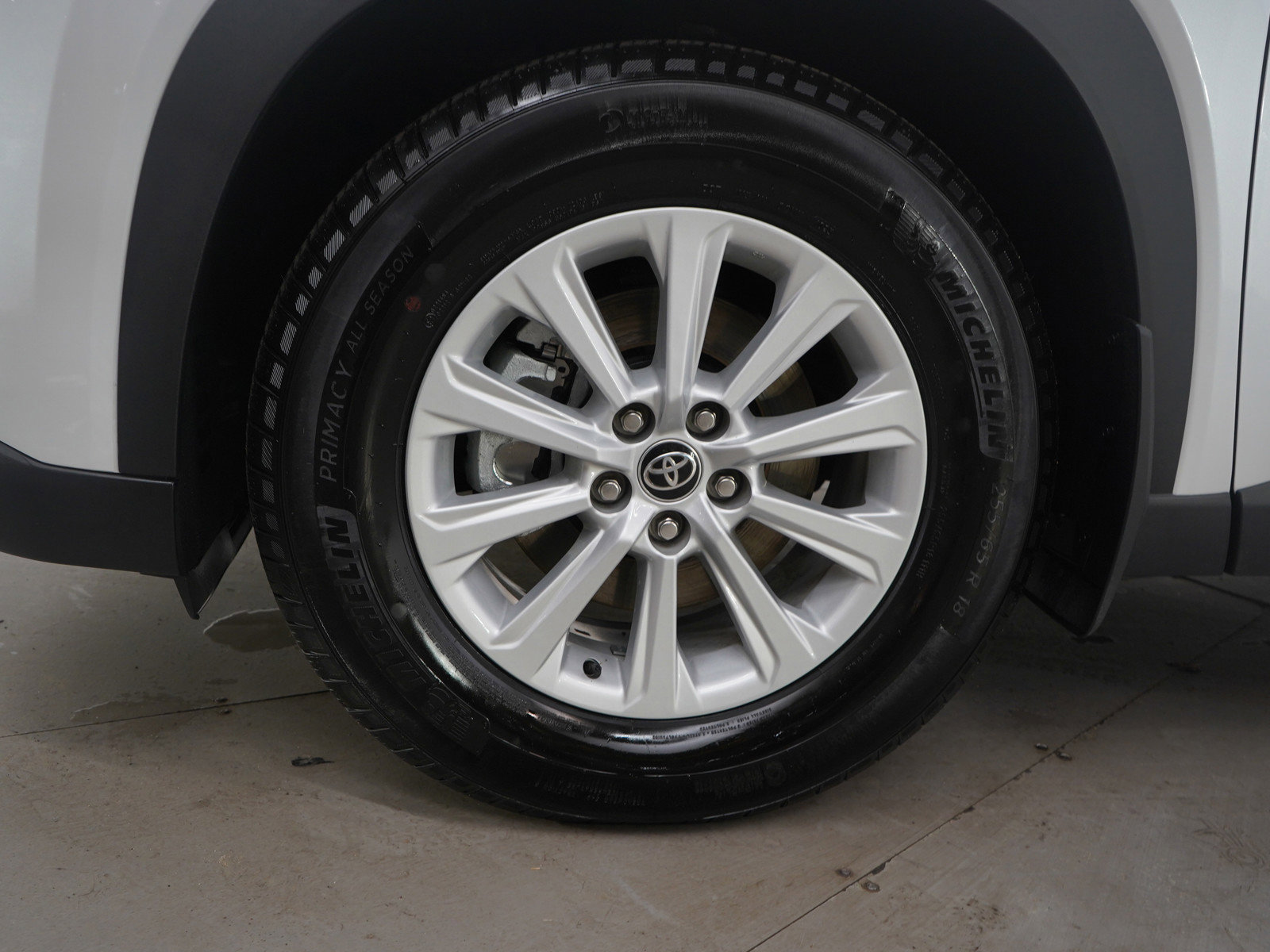 Used 2025 Toyota Grand Highlander AWD Hybrid image 25