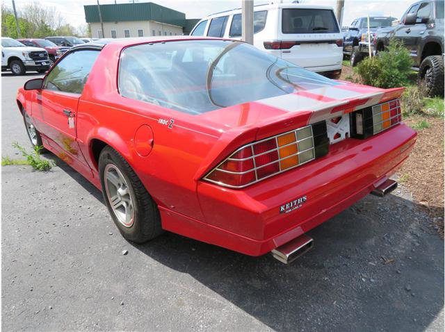 Used 1990 Chevrolet Camaro IROC-Z RWD image 2