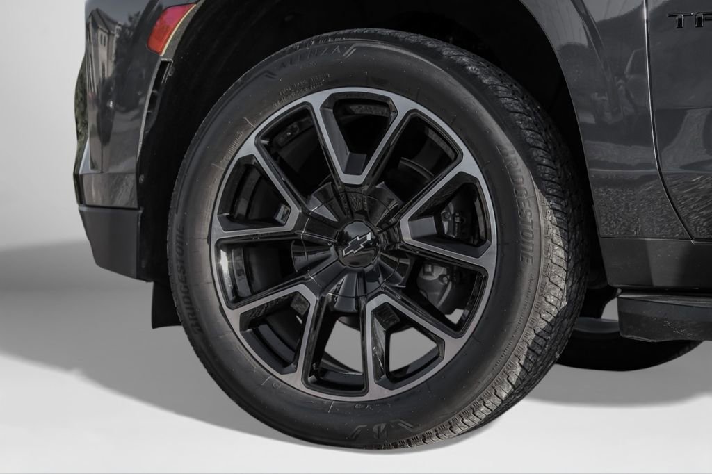 Used 2021 Chevrolet Tahoe RST w/ Rear Media and Nav Package AWD/4WD image 61