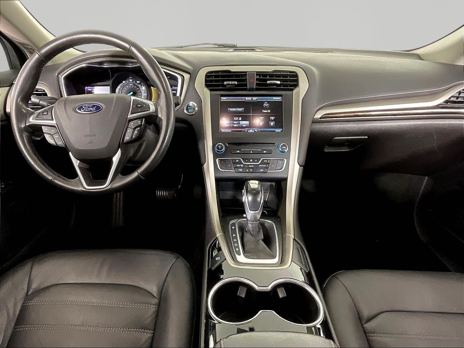 Used 2016 Ford Fusion SE w/ Equipment Group 202A FWD image 7