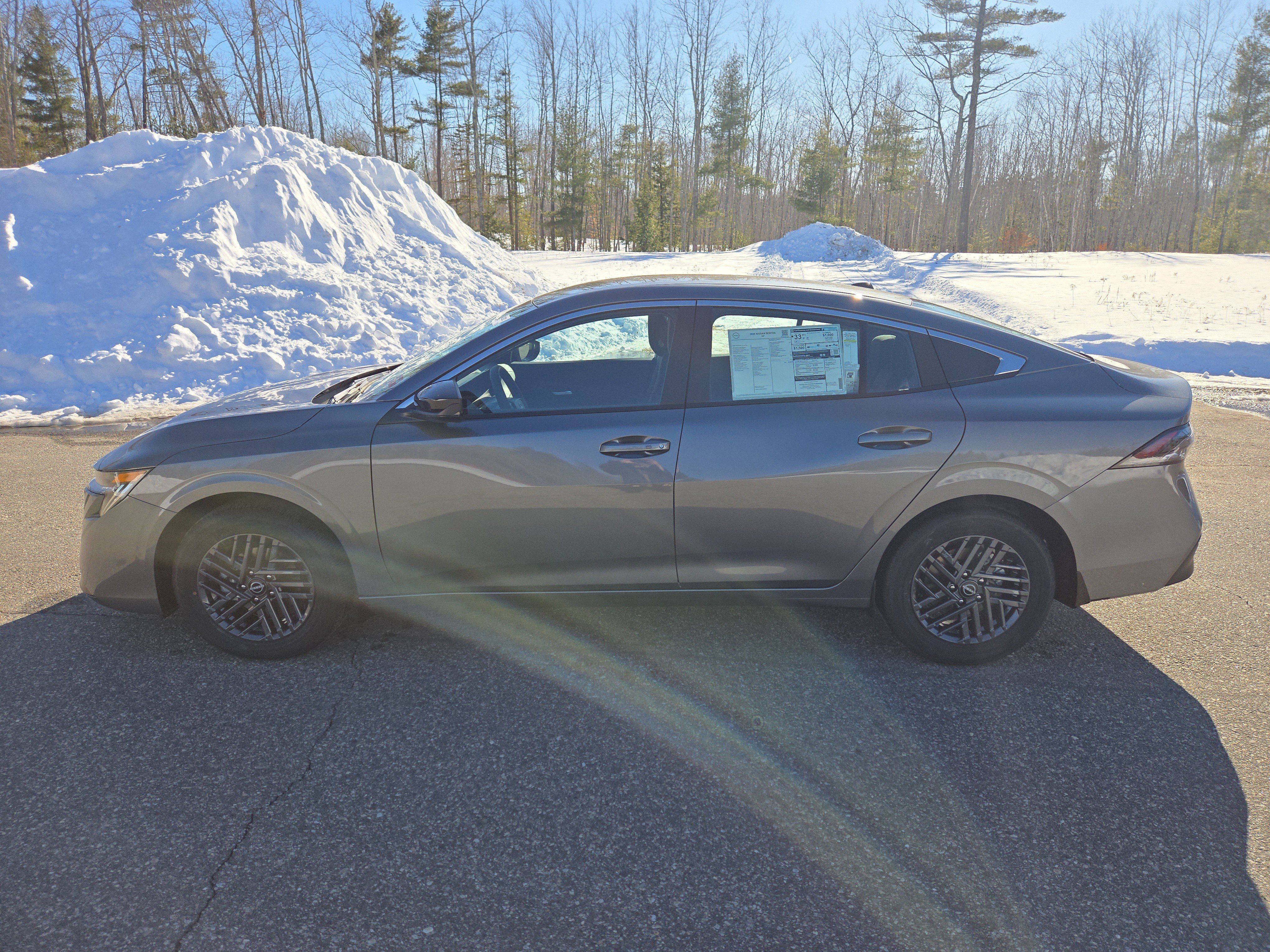New 2026 Nissan Sentra SV w/ SV Convenience Package image 2