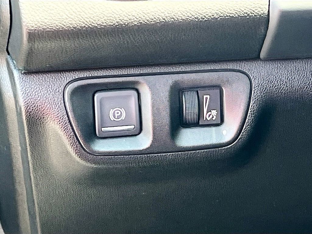 Used 2020 GMC Acadia Denali image 10