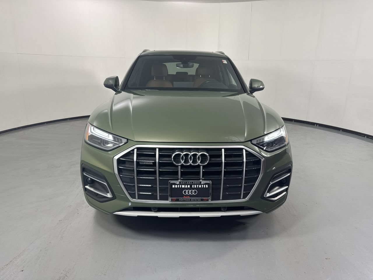 Used 2023 Audi Q5 2.0T Premium w/ Convenience Package AWD/4WD image 4