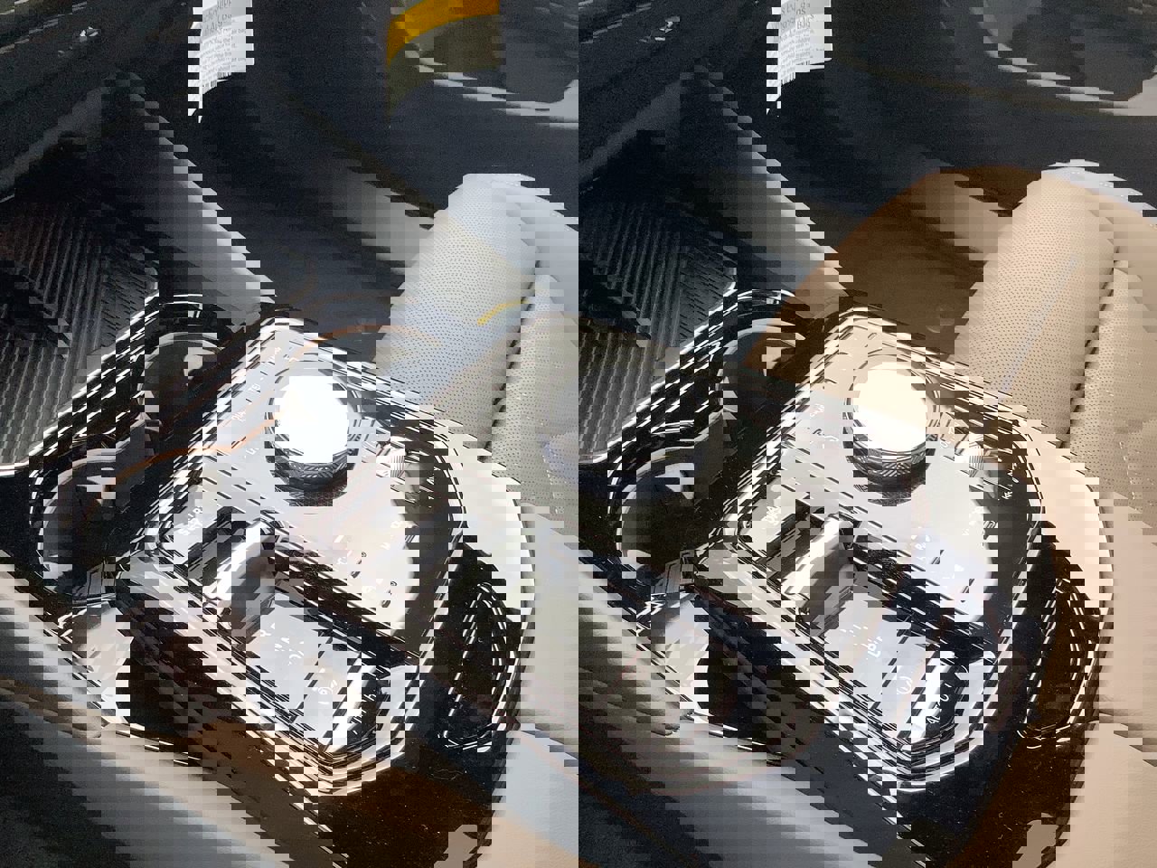 Used 2025 BMW i5 eDrive40i w/ M Sport Package image 28