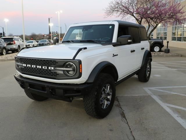 Used 2023 Ford Bronco Badlands AWD/4WD image 2