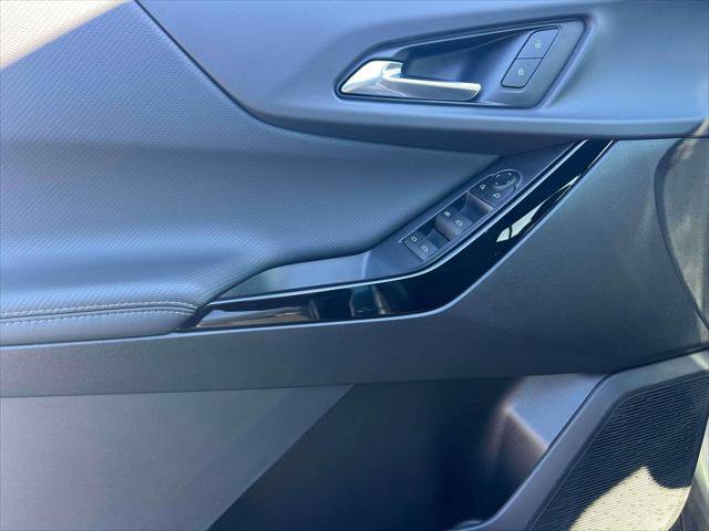 Used 2026 Chevrolet Equinox LT image 17