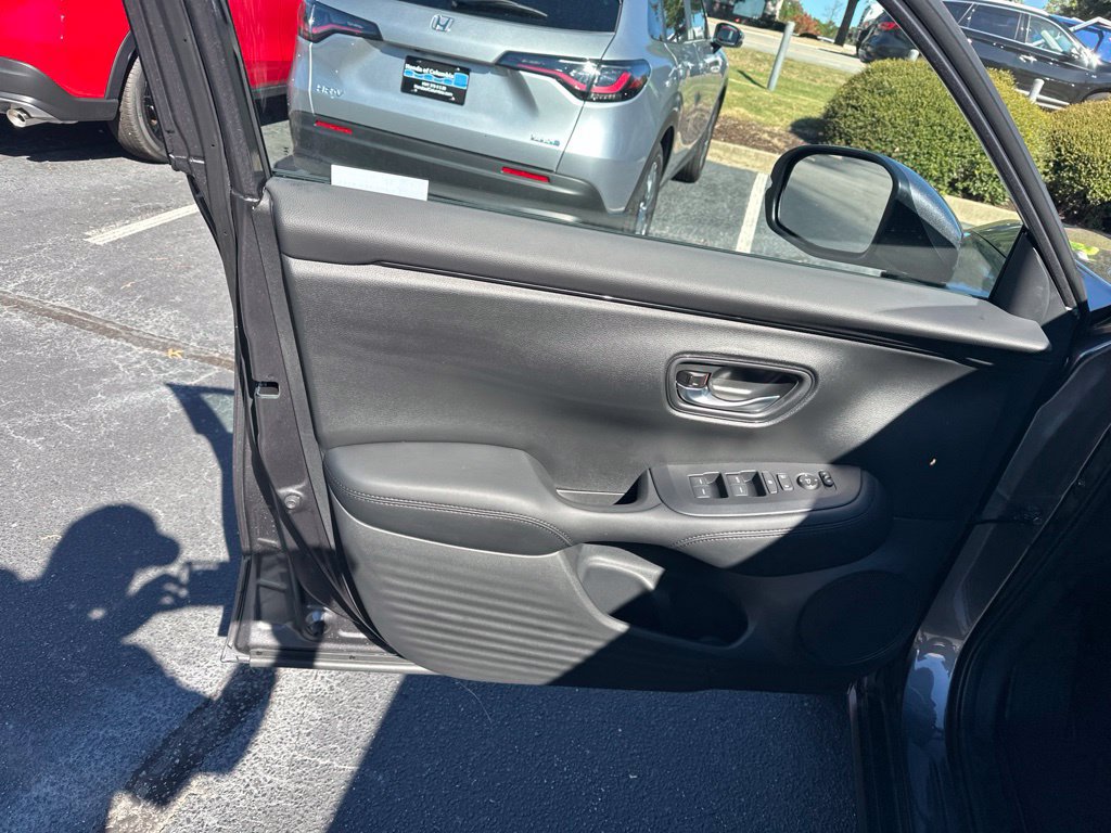 New 2027 Honda HR-V LX image 19