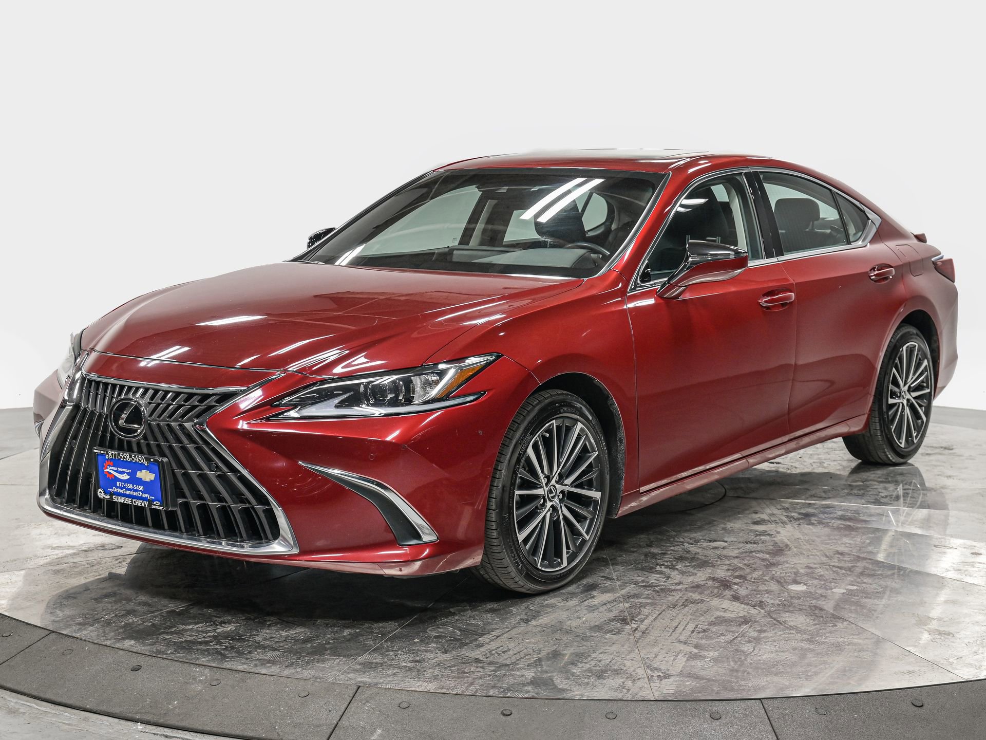 Used 2023 Lexus ES 250 w/ Premium Package image 1