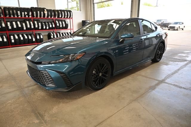 New 2026 Toyota Camry SE w/ Multimedia Upgrade Package FWD image 8