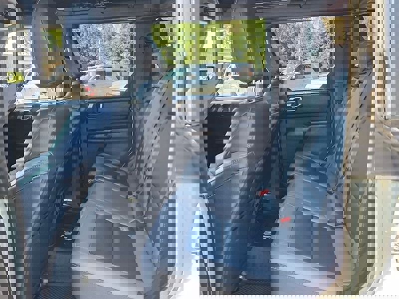 Used 2024 Ford Bronco Outer Banks image 6