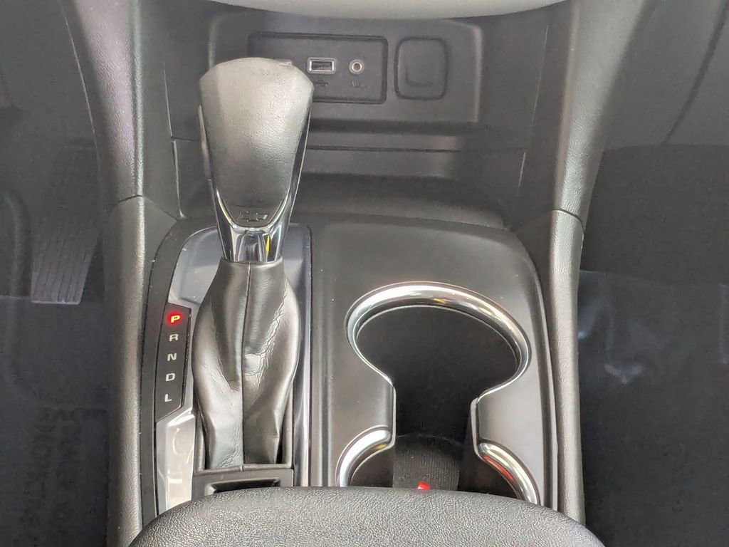 Certified 2023 Chevrolet Equinox LS w/ Driver Confidence II Package image 16