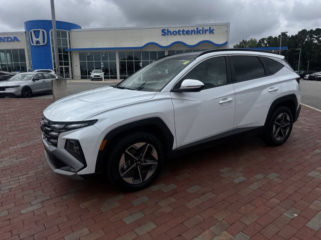 Used 2025 Hyundai Tucson SEL AWD/4WD image 4