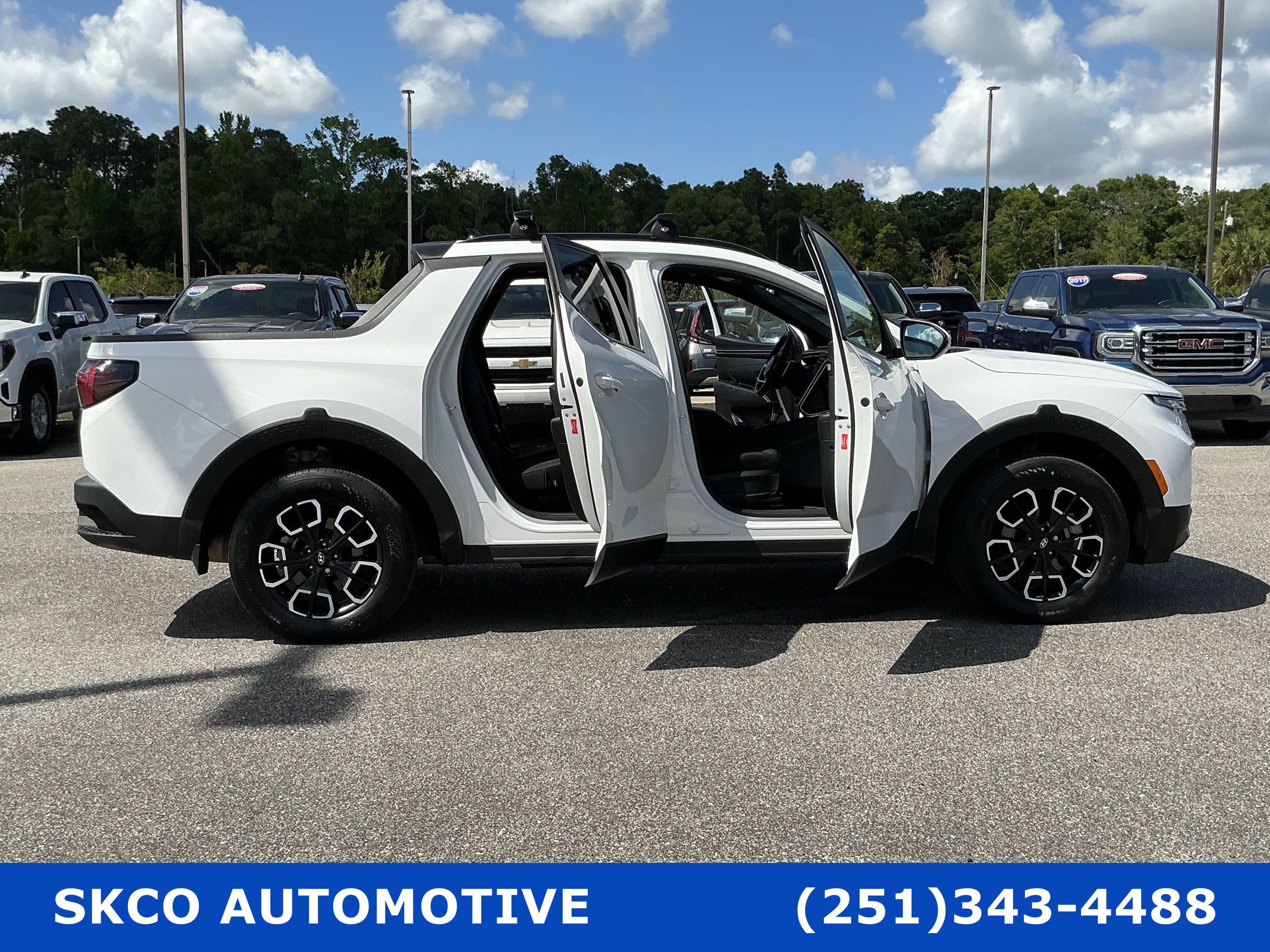 Used 2023 Hyundai Santa Cruz SEL Premium AWD/4WD image 33