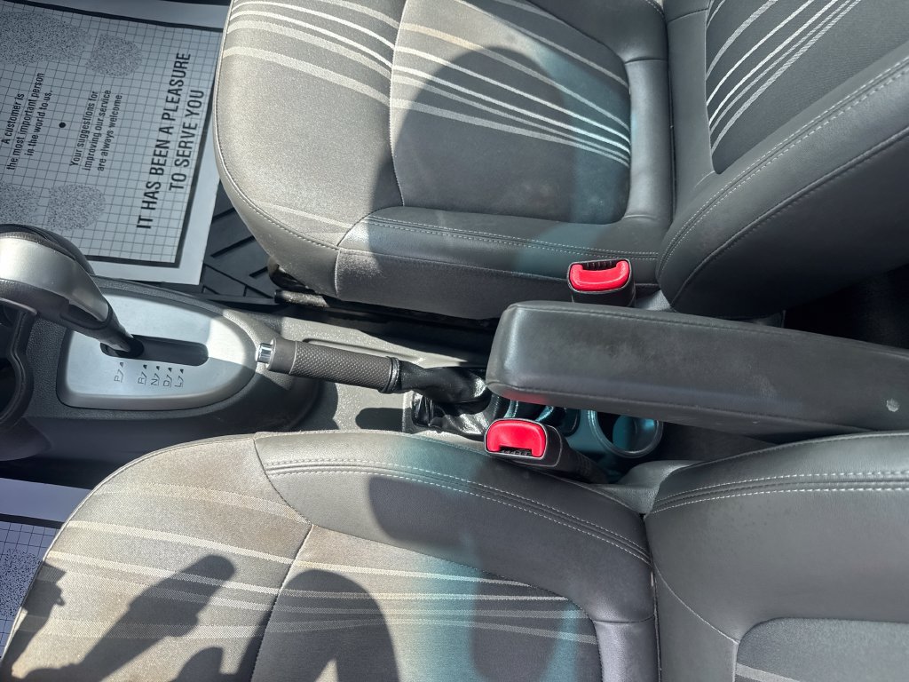 Used 2015 Chevrolet Spark LT FWD image 27