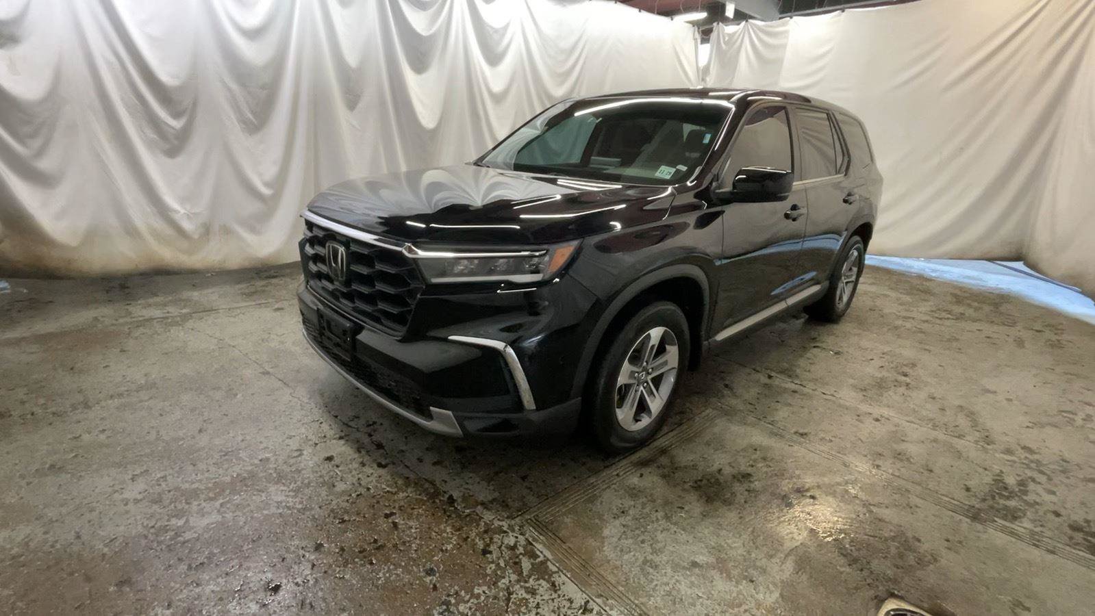 Certified 2025 Honda Pilot EX-L image 14