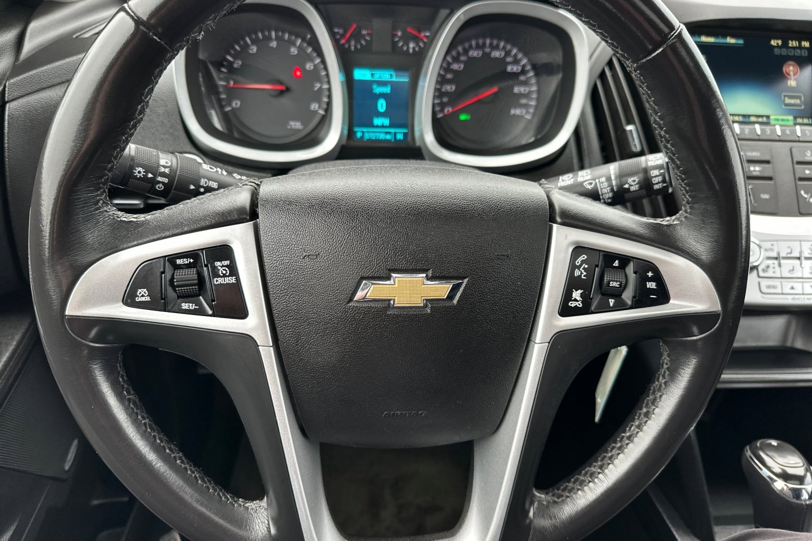 Used 2017 Chevrolet Equinox Premier w/ Enhanced Convenience Package image 24