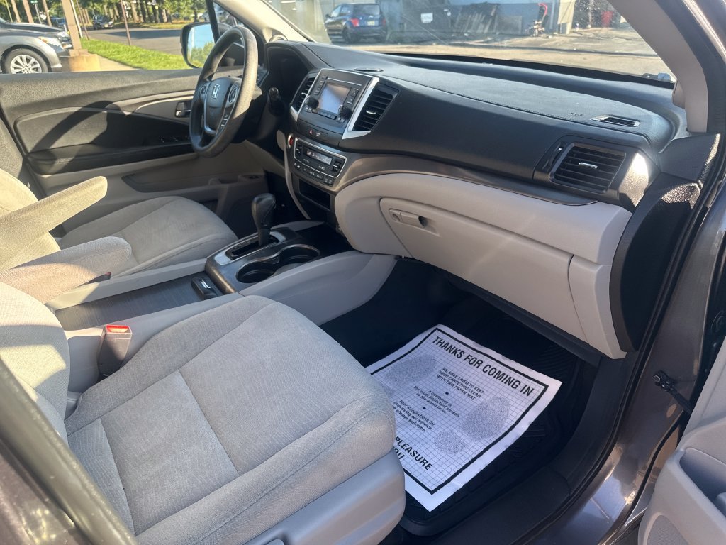 Used 2016 Honda Pilot LX image 23