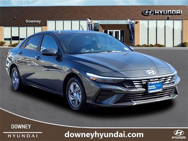 Used 2023 Chrysler 300 S image 3