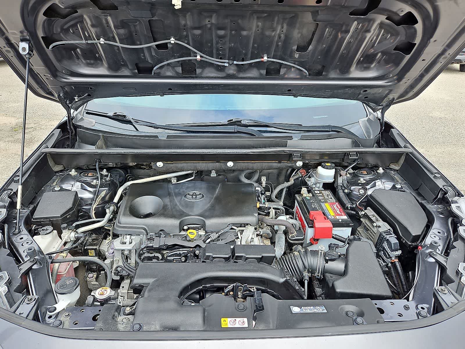 Used 2019 Toyota RAV4 XLE Premium w/ Cold Weather Package AWD/4WD image 35