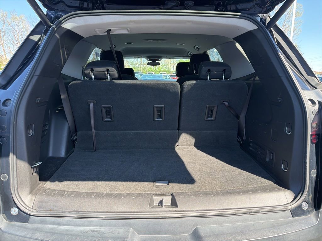 Used 2018 Chevrolet Traverse LT image 21