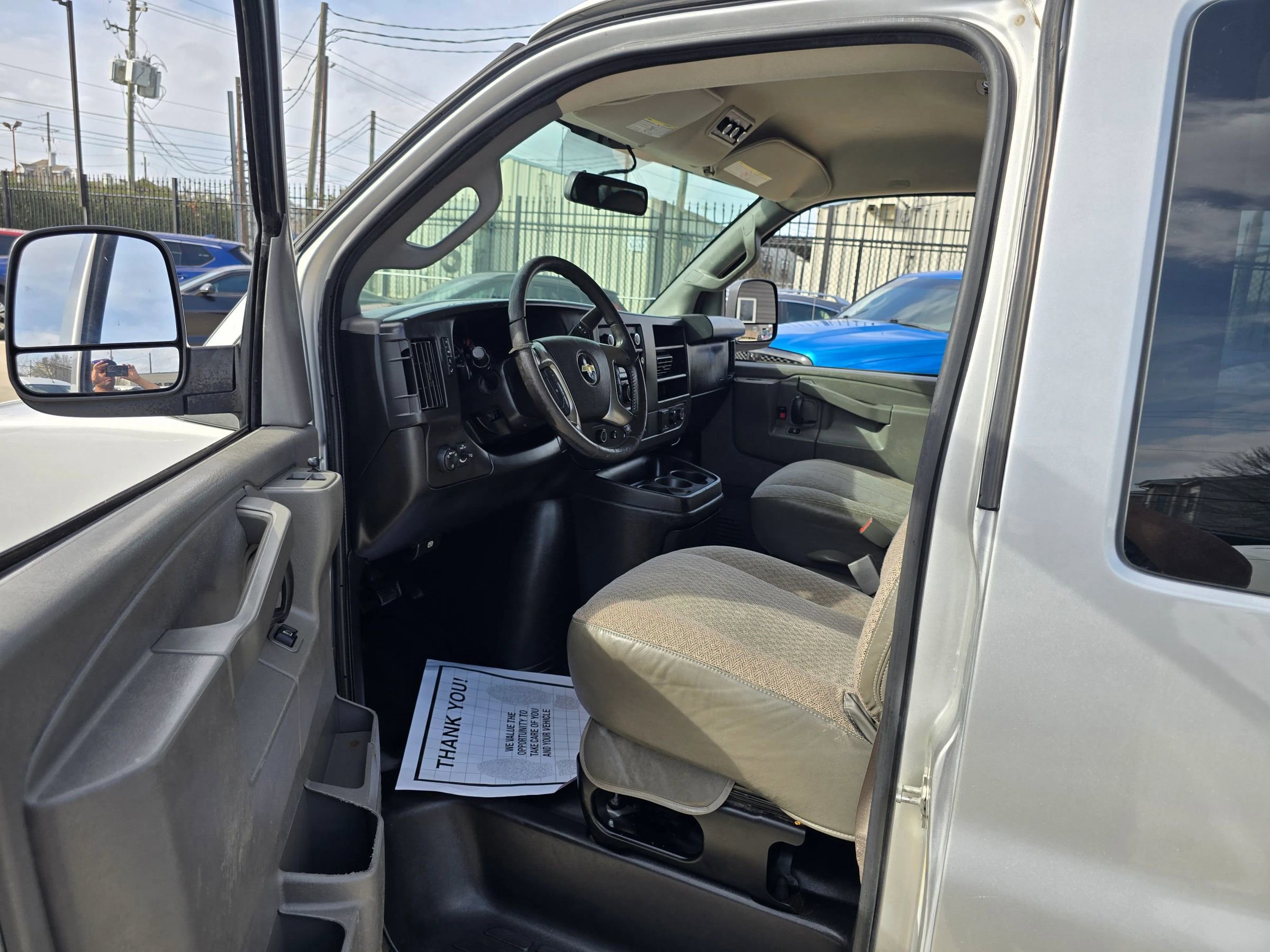 Used 2017 Chevrolet Express 2500 LS image 20