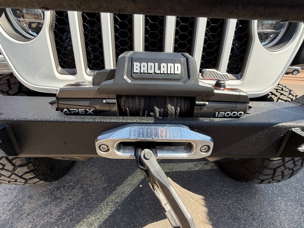 Used 2021 Jeep Gladiator Rubicon AWD/4WD image 15