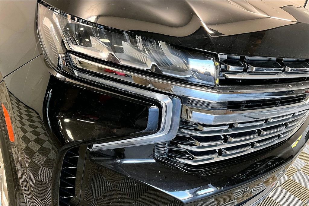 Used 2021 Chevrolet Tahoe Premier w/ Premium Package image 29