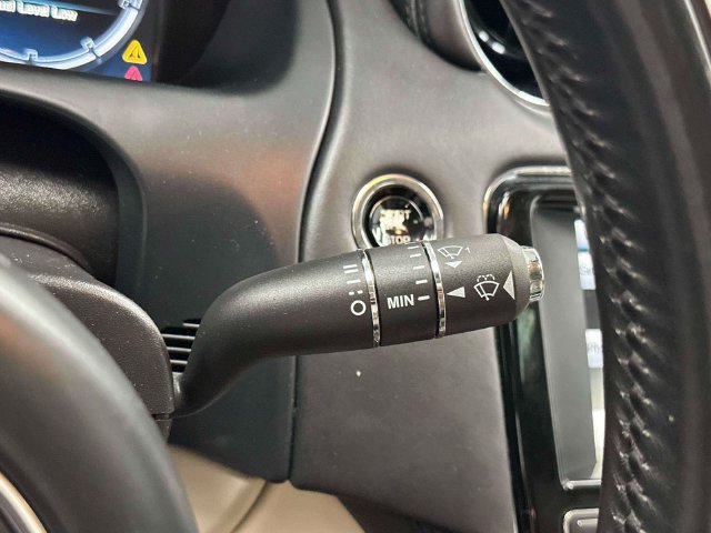 Used 2015 Jaguar XJ L Portfolio AWD/4WD image 42