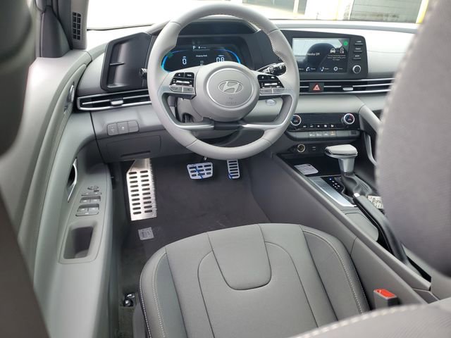 New 2026 Hyundai Elantra Sport FWD image 9