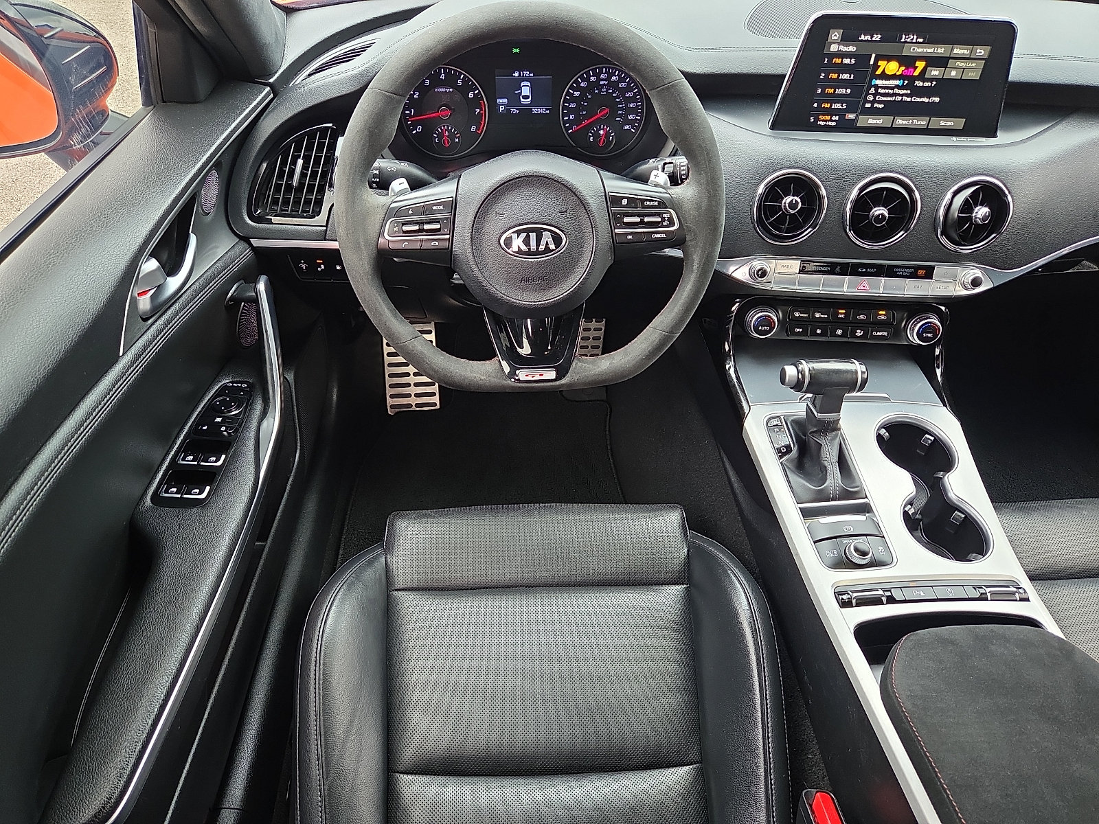 Used 2019 Kia Stinger GTS RWD image 11