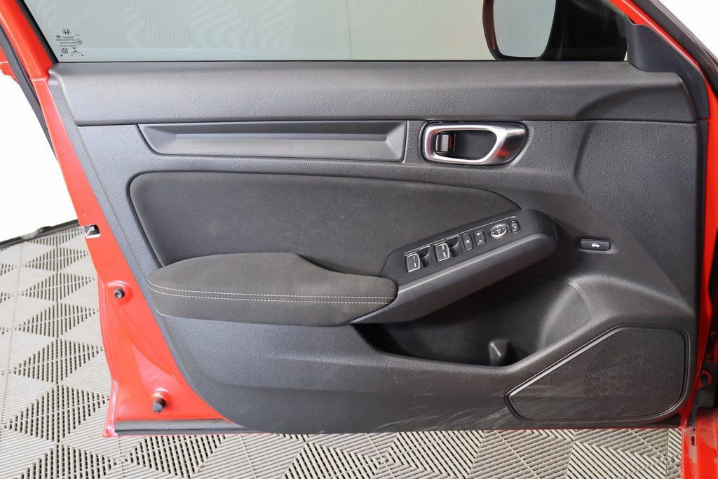 Used 2023 Honda Civic Sport image 12