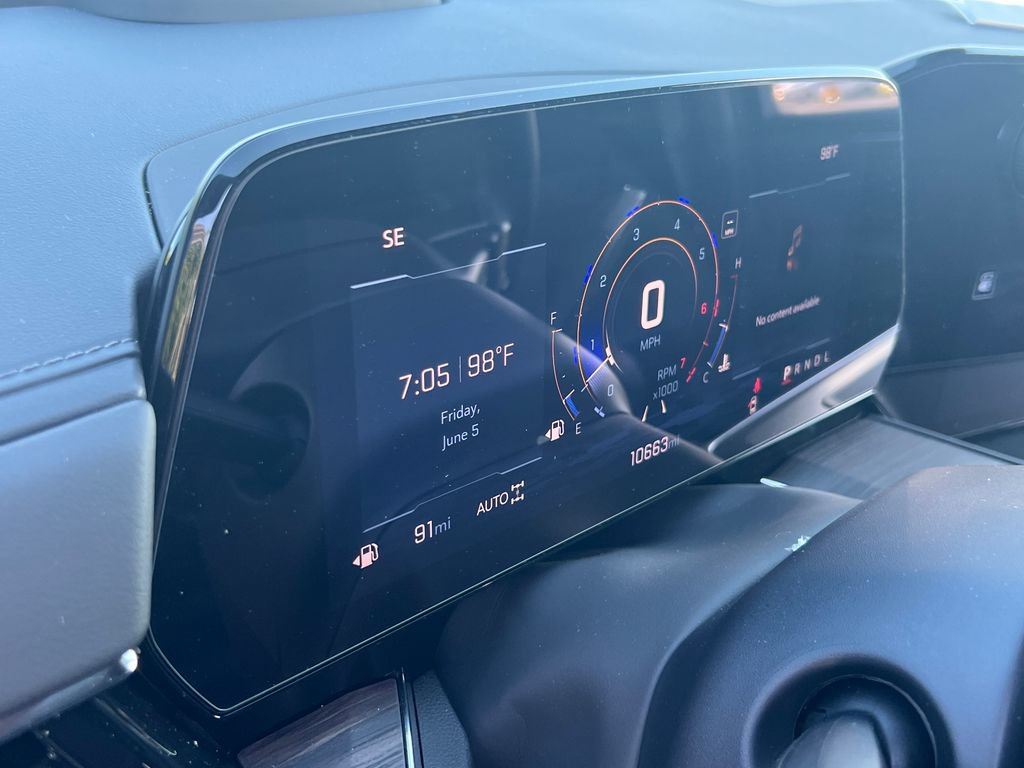 Used 2025 Chevrolet Tahoe LS AWD/4WD image 23