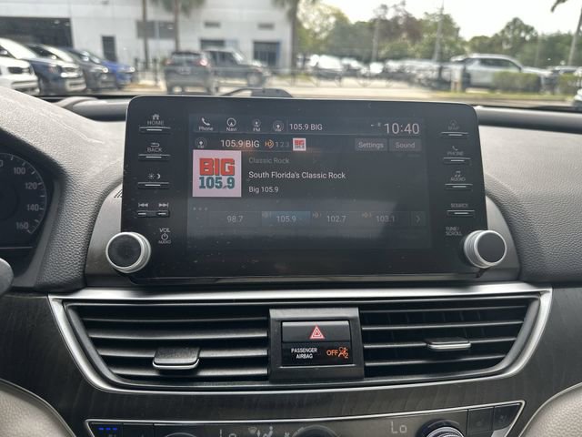 Used 2018 Honda Accord Touring image 23
