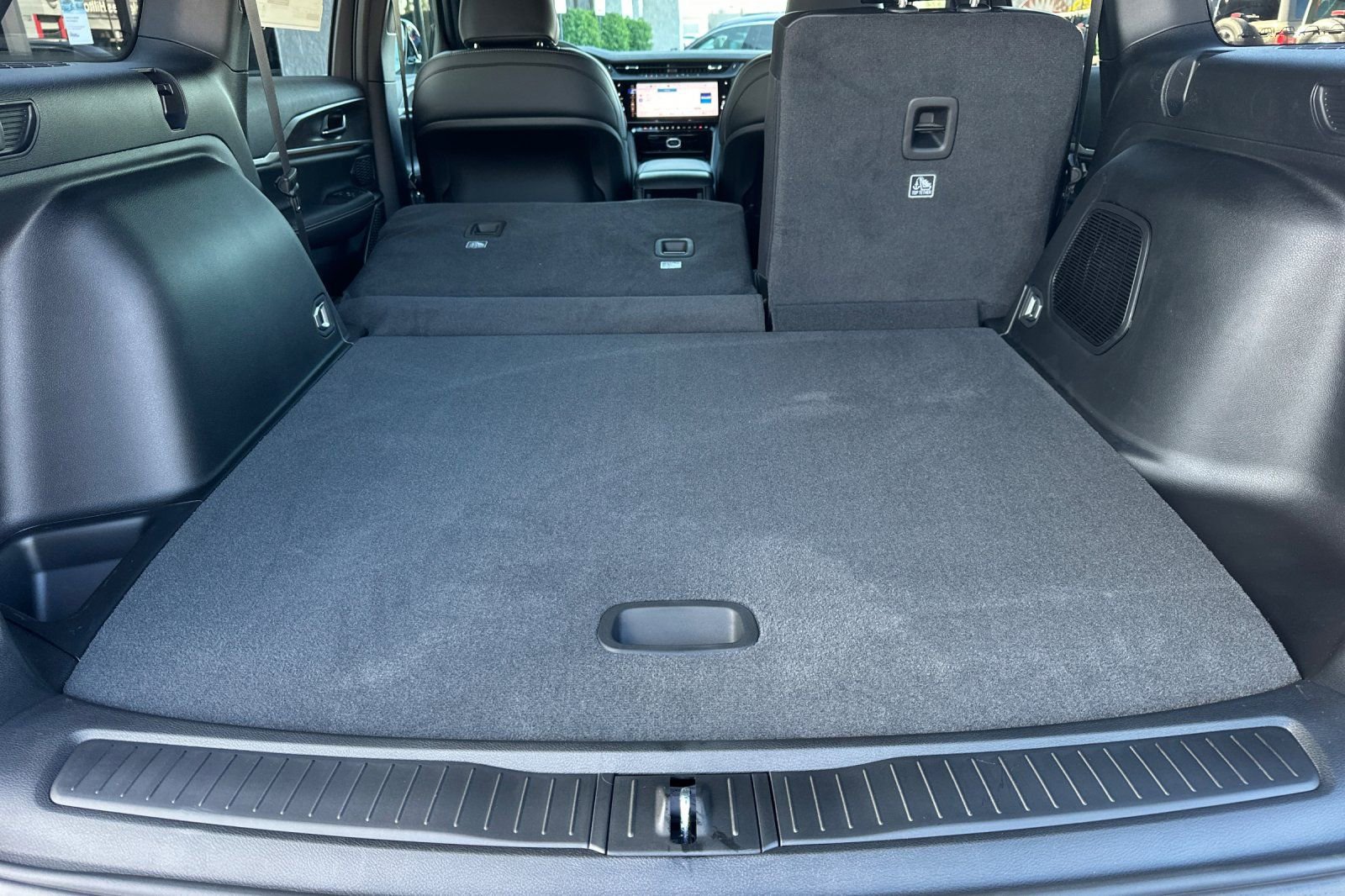 New 2026 Jeep Grand Cherokee Limited image 18