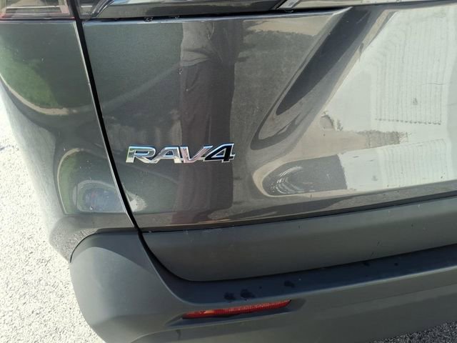 Certified 2022 Toyota RAV4 XLE w/ Convenience Package AWD/4WD image 28