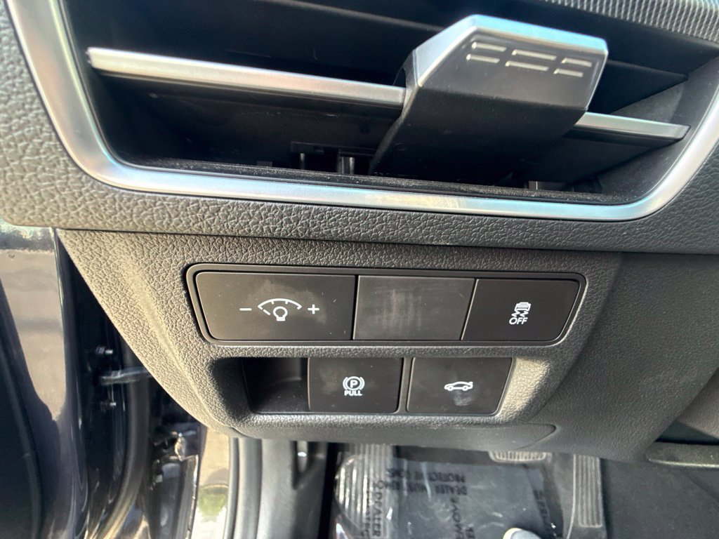 Used 2024 Hyundai Sonata SEL FWD image 17