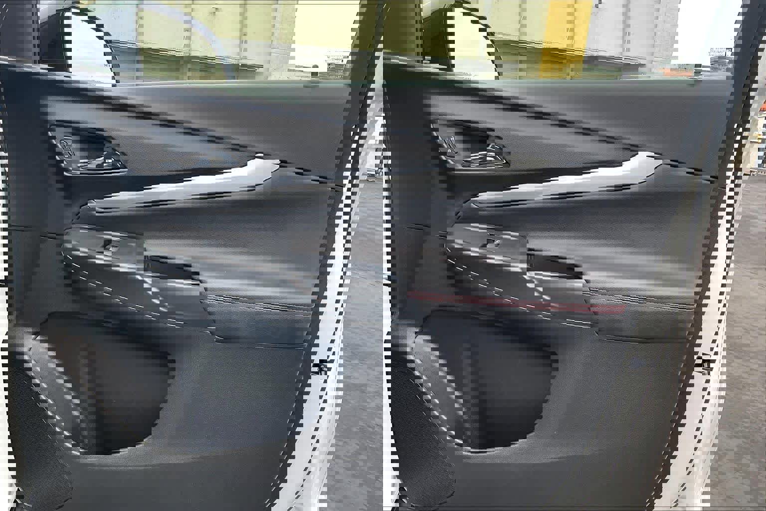 Used 2023 Chevrolet Bolt EUV LT w/ Convenience Package image 26