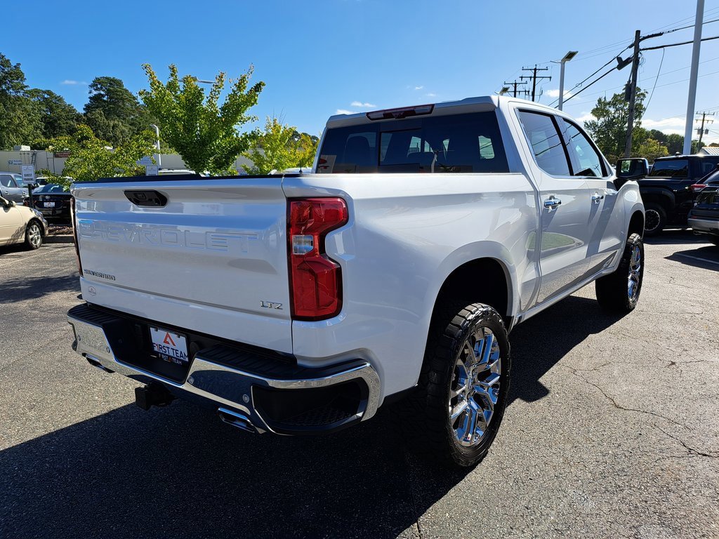 Used 2025 Chevrolet Silverado 1500 LTZ w/ LTZ Premium Package image 7