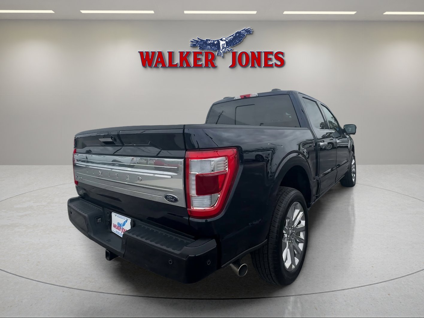 Used 2023 Ford F150 Limited image 6