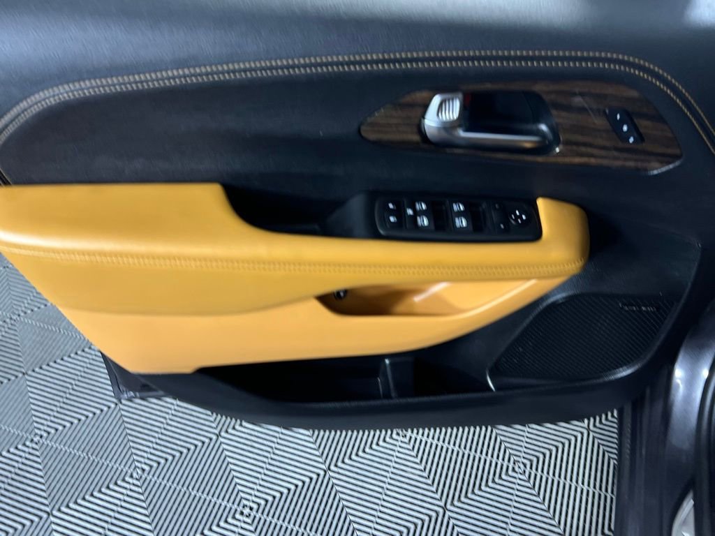 Used 2022 Chrysler Pacifica Pinnacle FWD image 25