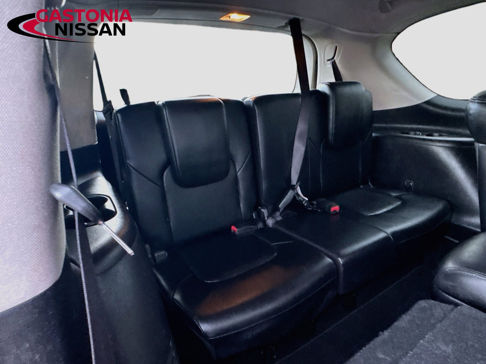 Used 2024 Nissan Armada SL w/ Captain's Chairs Package AWD/4WD image 35