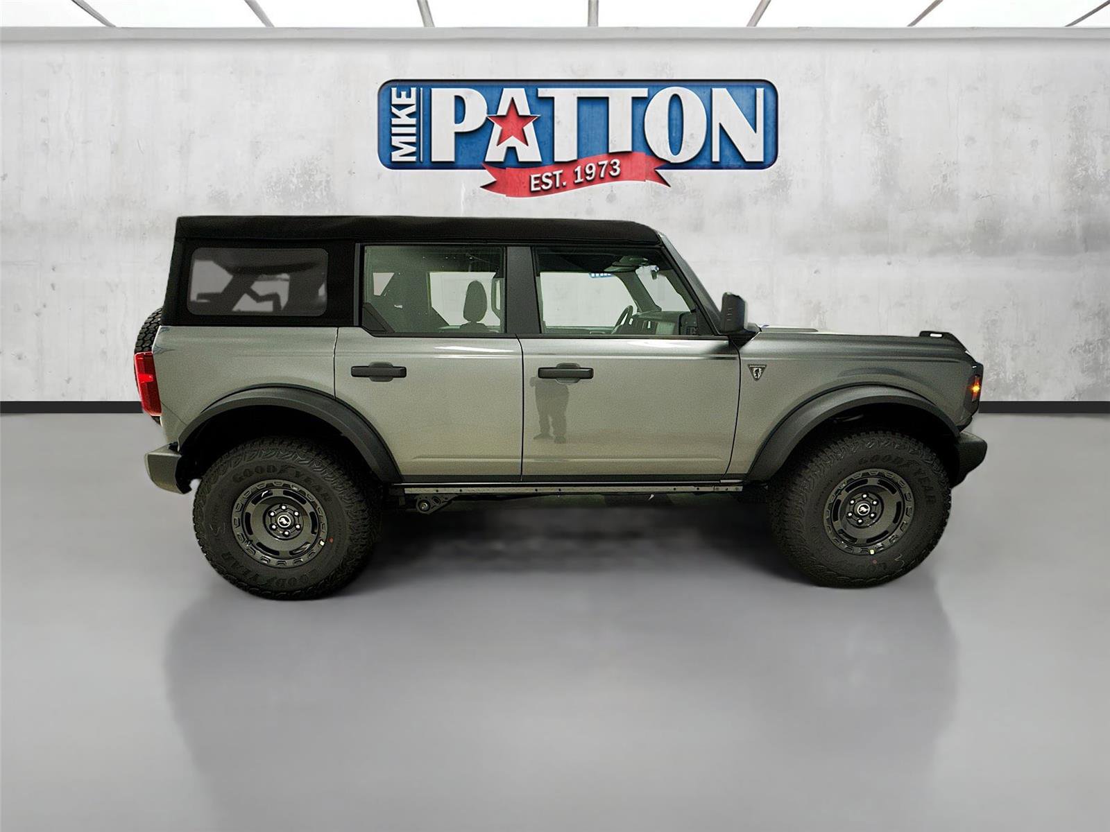 New 2025 Ford Bronco 4-Door w/ Sasquatch Package image 8