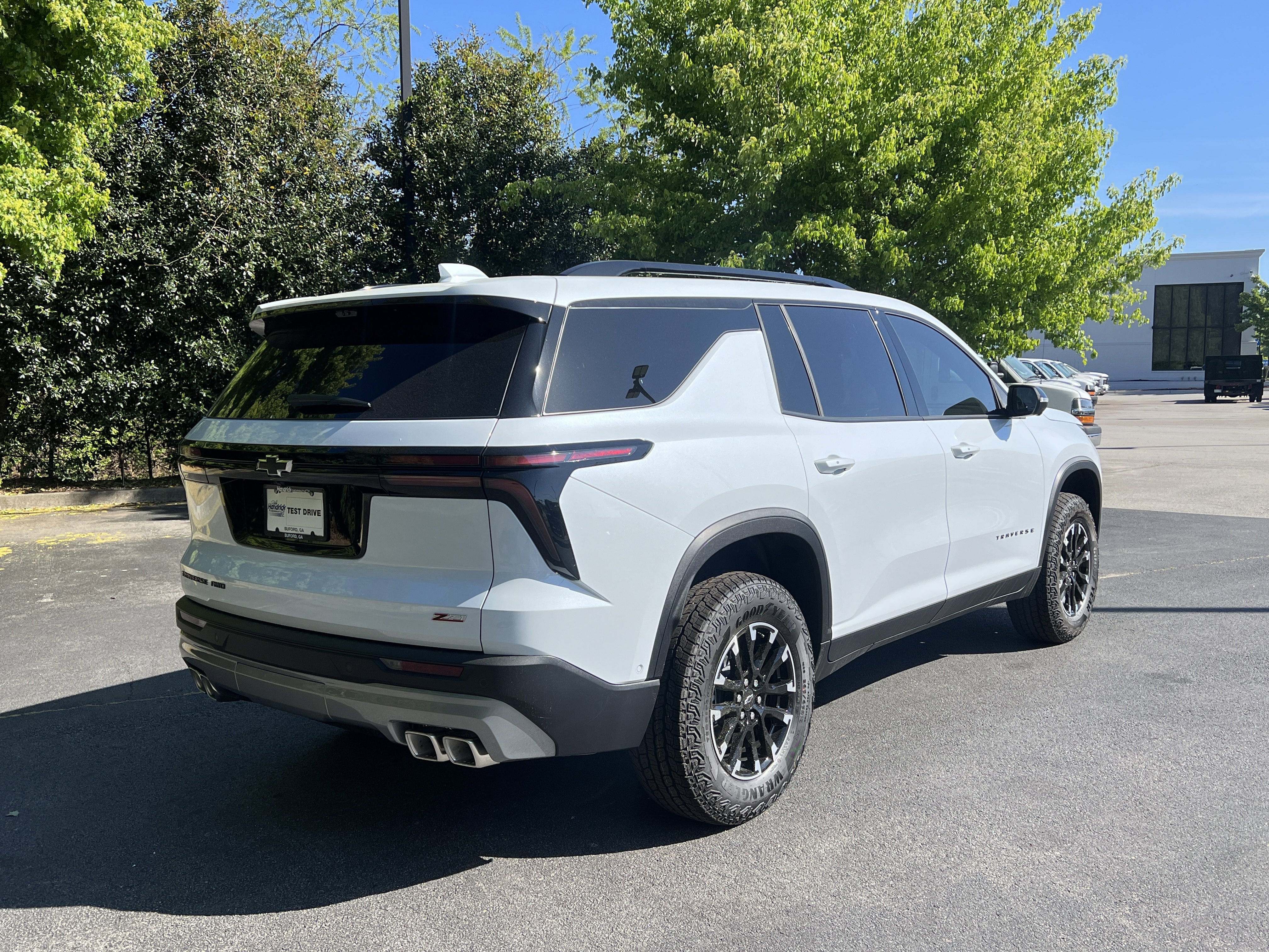 New 2026 Chevrolet Traverse Z71 image 9