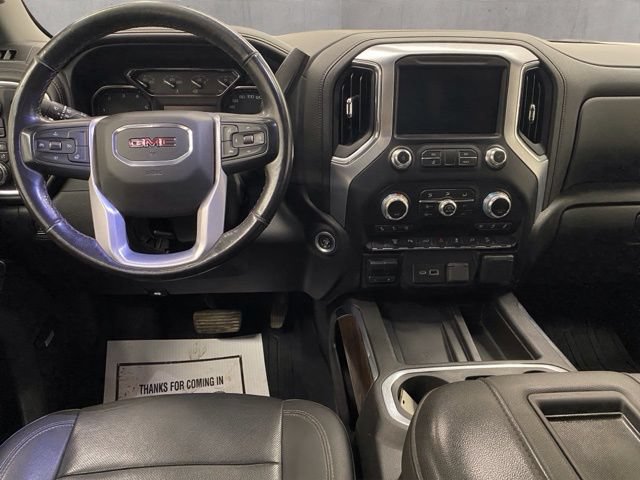 Used 2022 GMC Sierra 3500 SLT w/ SLT Preferred Package AWD/4WD image 2