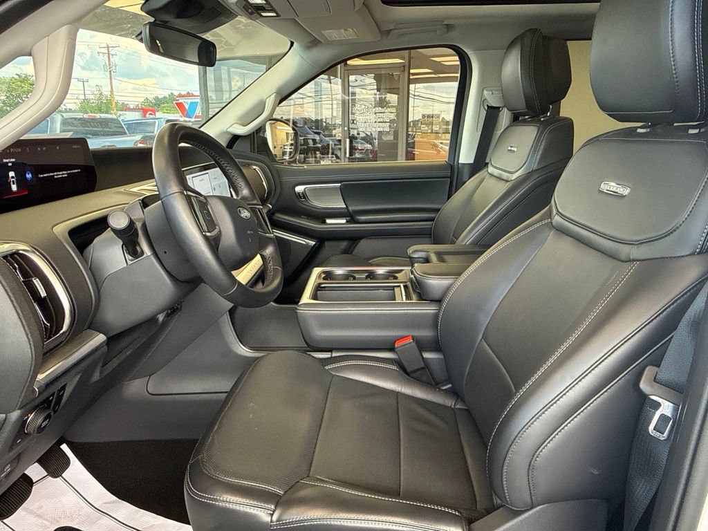Used 2026 Ford Expedition Max Platinum w/ Driver's Package AWD/4WD image 14